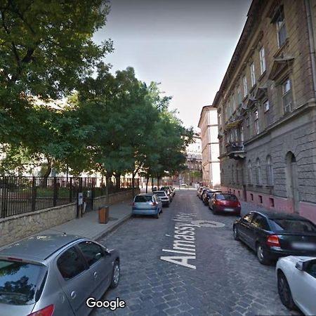 Central 30M2 A/C Apartment, 3 Min From Ny Cafe Budapest Eksteriør billede